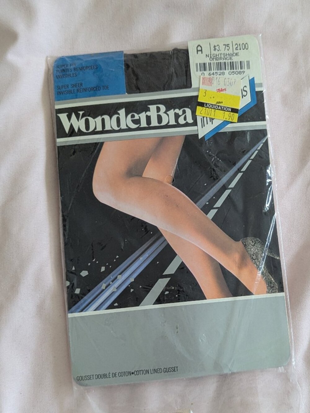 WonderBra Super Sheer Pantyhose Size A